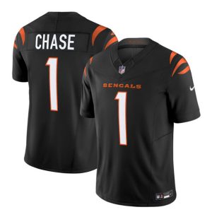 Men Cincinnati Bengals #1 Ja'Marr Chase Black 2023 F.U.S.E. Vapor Untouchable Limited Stitched Jersey