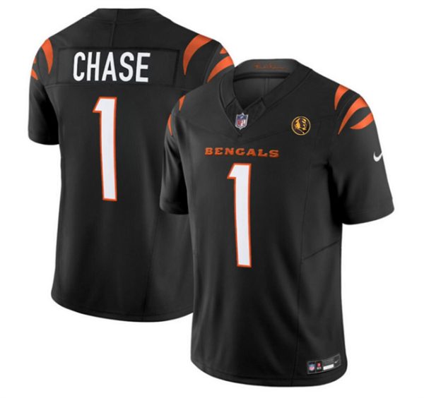 Men Cincinnati Bengals #1 Ja'Marr Chase Black 2023 F.U.S.E. With John Madden Patch Vapor Limited Football Stitched Jersey