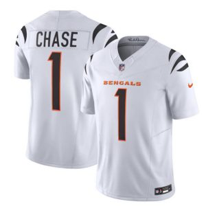 Men Cincinnati Bengals #1 Ja'Marr Chase White 2023 F.U.S.E. Vapor Untouchable Limited Stitched Jersey