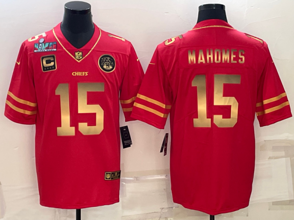 Men Kansas City Chiefs #15 Patrick Mahomes Red Gold Super Bowl LVII Patch And 4-star C Patch Vapor Untouchable Limited Stitched Jersey