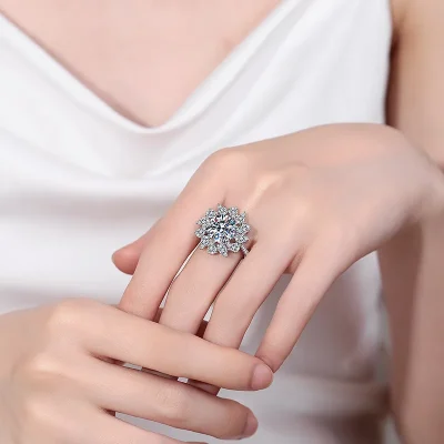 5 Carat Moissanite 925 Sterling Silver Flower Shape Ring - Silver