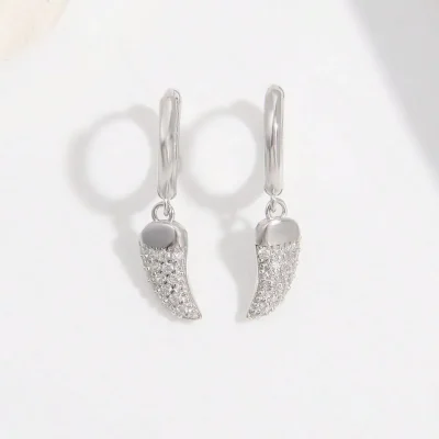 925 Sterling Silver Zircon Chili Shape Earrings - Silver