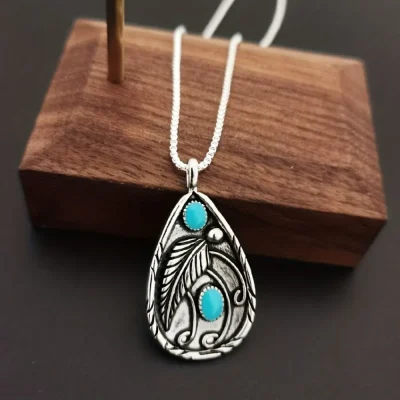 Alloy Artificial Turquoise Teardrop Pendant Necklace - Silver