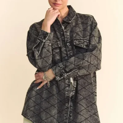 Curved Hem Diamond Quilted Button Up Denim Shacket - Black