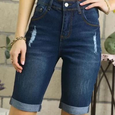 Distressed Denim Shorts With Pockets -   Denim
