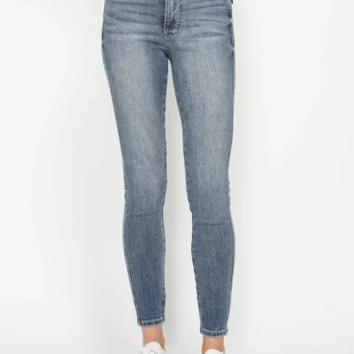 Full Size Tummy Control Contrast Wash Skinny Jeans - Medium