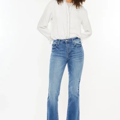 High Rise Frayed Hem Jeans - Medium