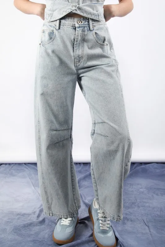 Wide-Leg-Comfy-Jeans-Lt-Indigo-1